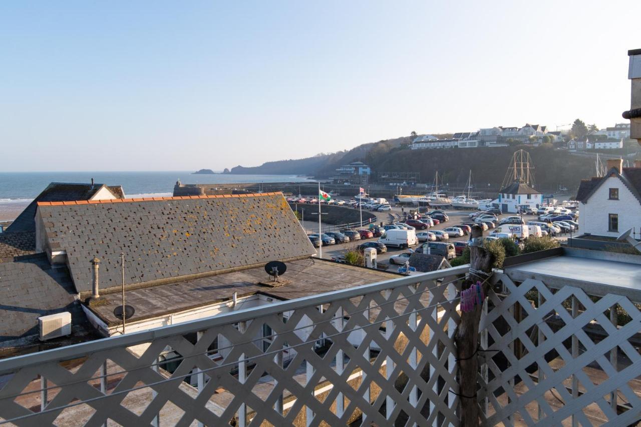 Seaward Apartment - Sea Views Village Centre Saundersfoot Exterior photo